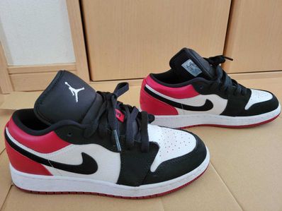 Nike GS Air Jordan 1 Low "Black Toe"