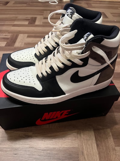Nike Air Jordan 1 High OG "Sail/Dark Mocha/Black"
