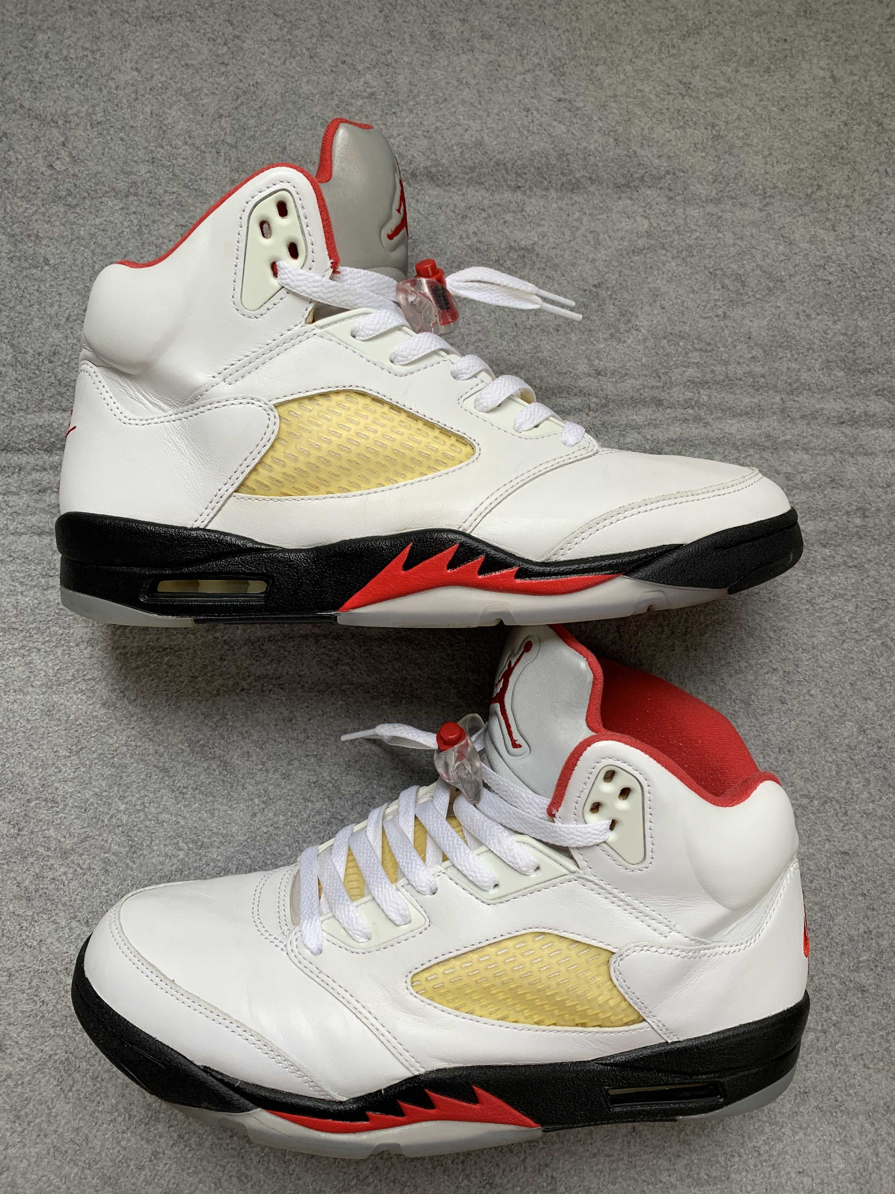 Nike Air Jordan 5 Retro "Fire Red" (2020)