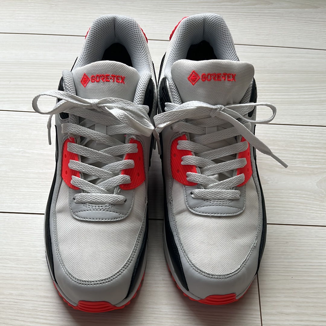 Nike Air Max 90 GORE-TEX "Bright Crimson"