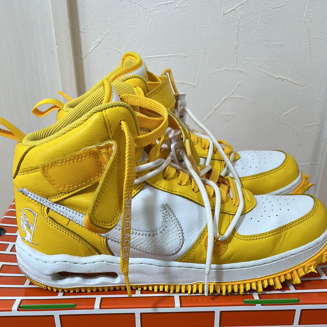 Off-White × Nike Air Force 1 Mid SP LTHR "White and Varsity Maize"