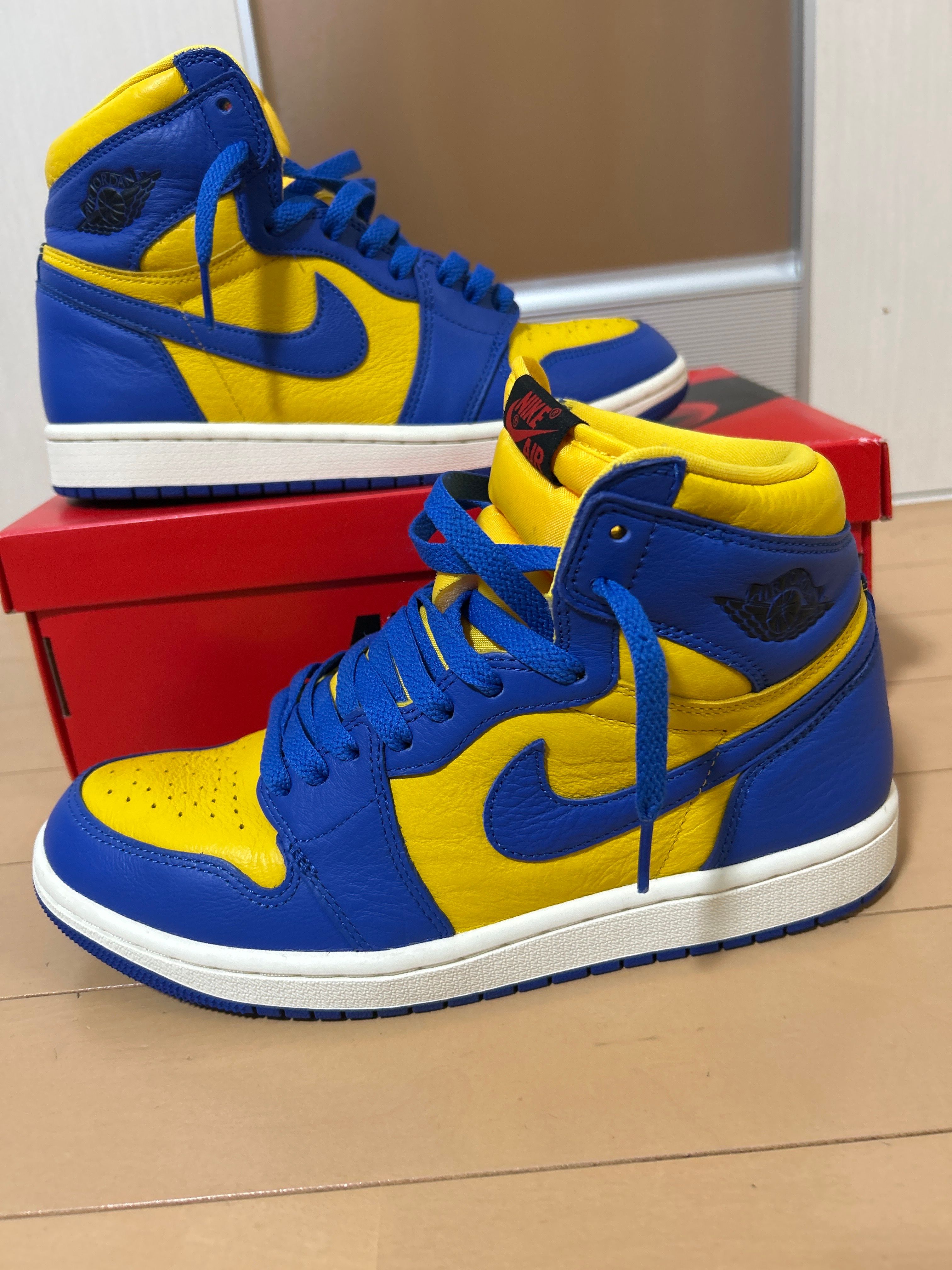 Nike Women's Air Jordan 1 High OG "Game Royal and Varsity Maize"