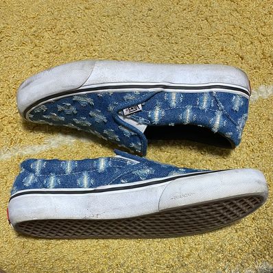 Supreme × Vans Slip-On Hole Punch Denim "Blue"