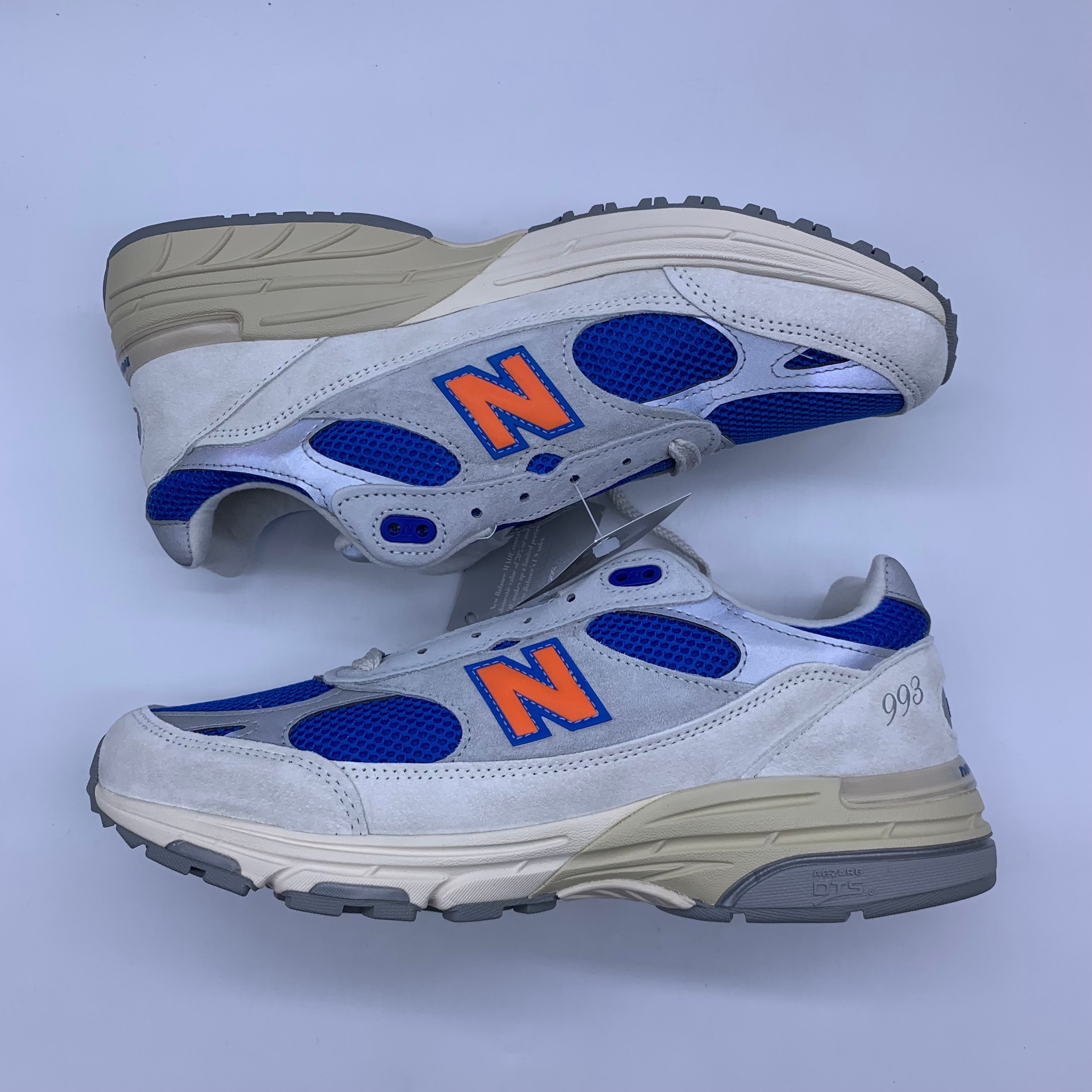 KITH × New Balance 993 Madison Square Garden "Ancient Scroll/Grey Matter"