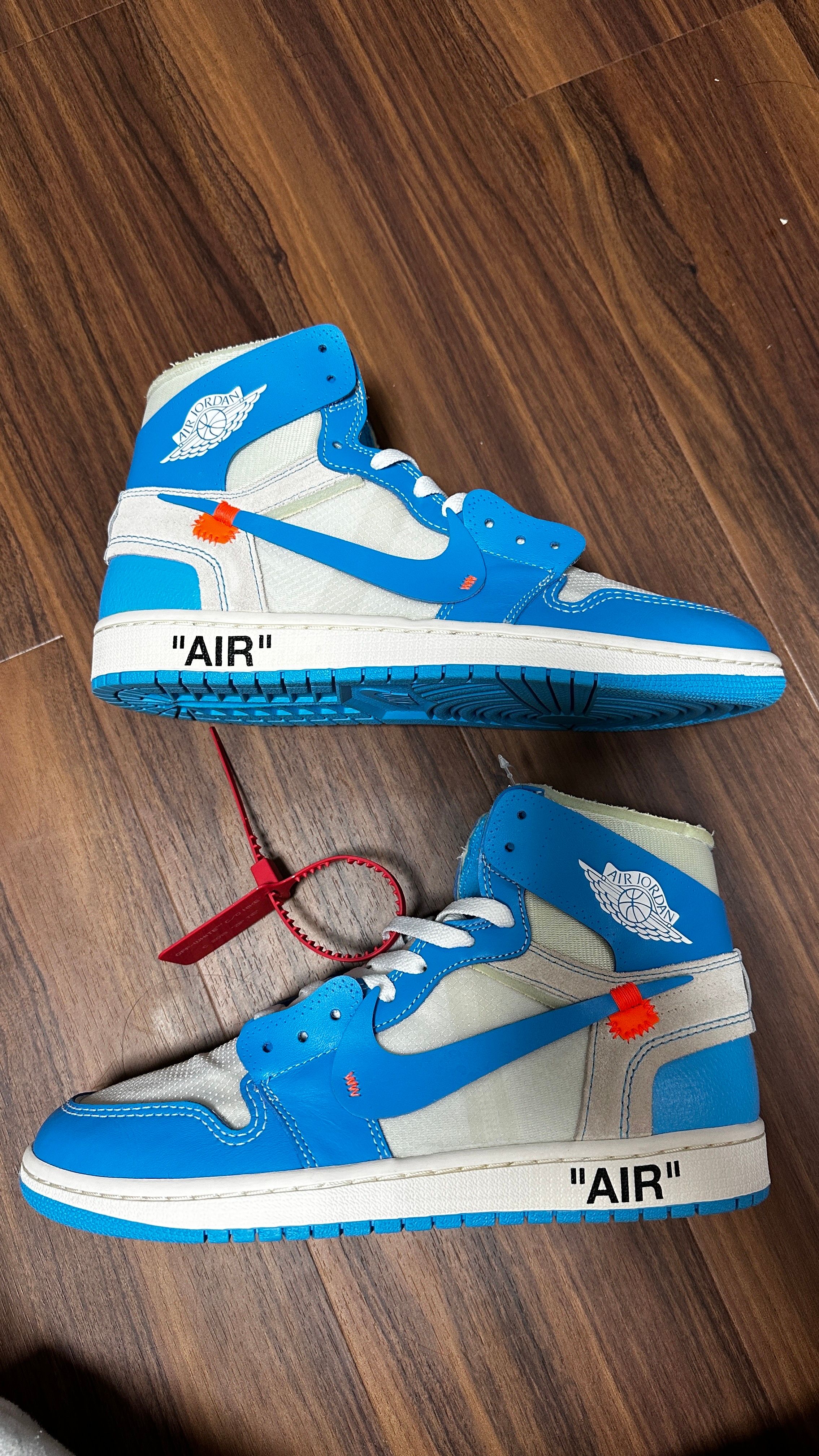 Off-White × Nike Air Jordan 1 High UNC "White/Dark Powder Blue"