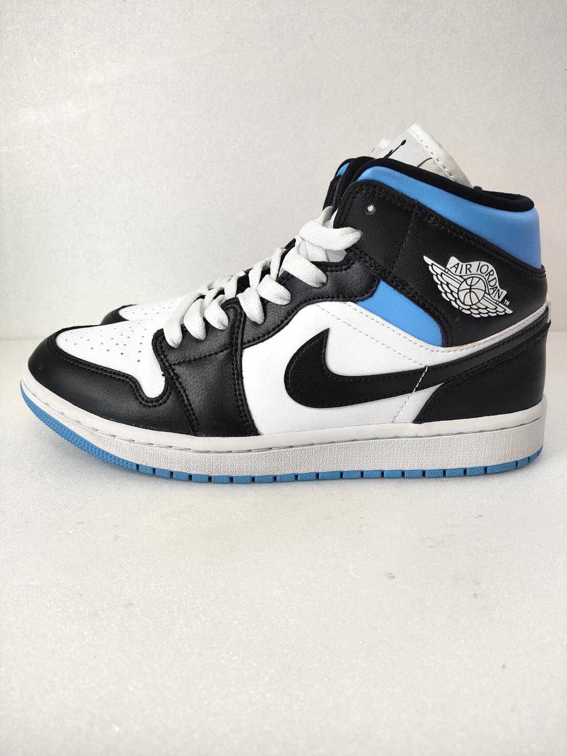 Nike Women's Air Jordan 1 Mid "Black/University Blue"