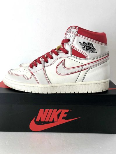 Nike Air Jordan 1 Retro High OG "Sail/University Red"