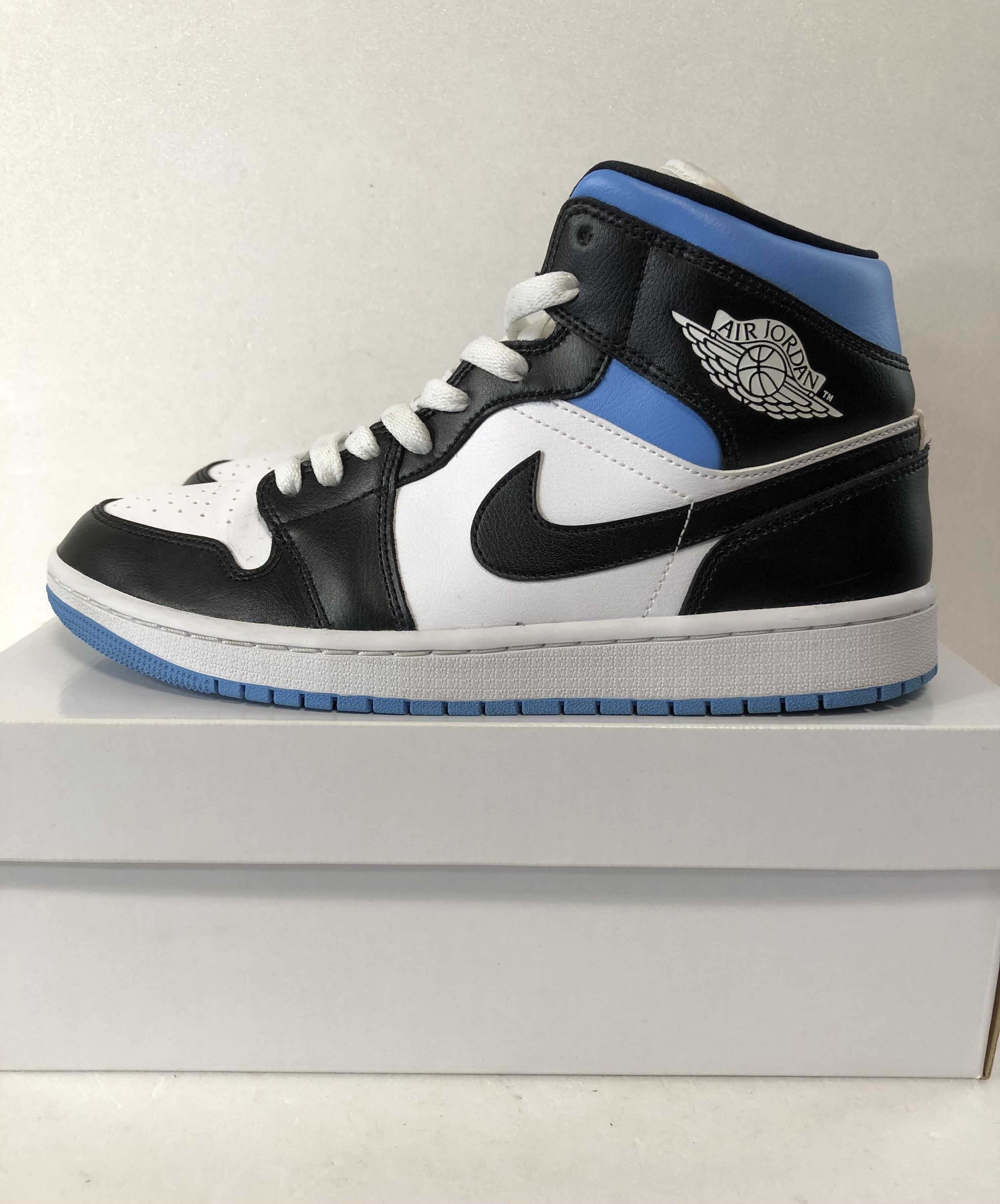 Nike Women's Air Jordan 1 Mid "Black/University Blue"