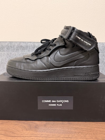 COMME des GARCONS × Nike Air Force 1 Mid "Black"