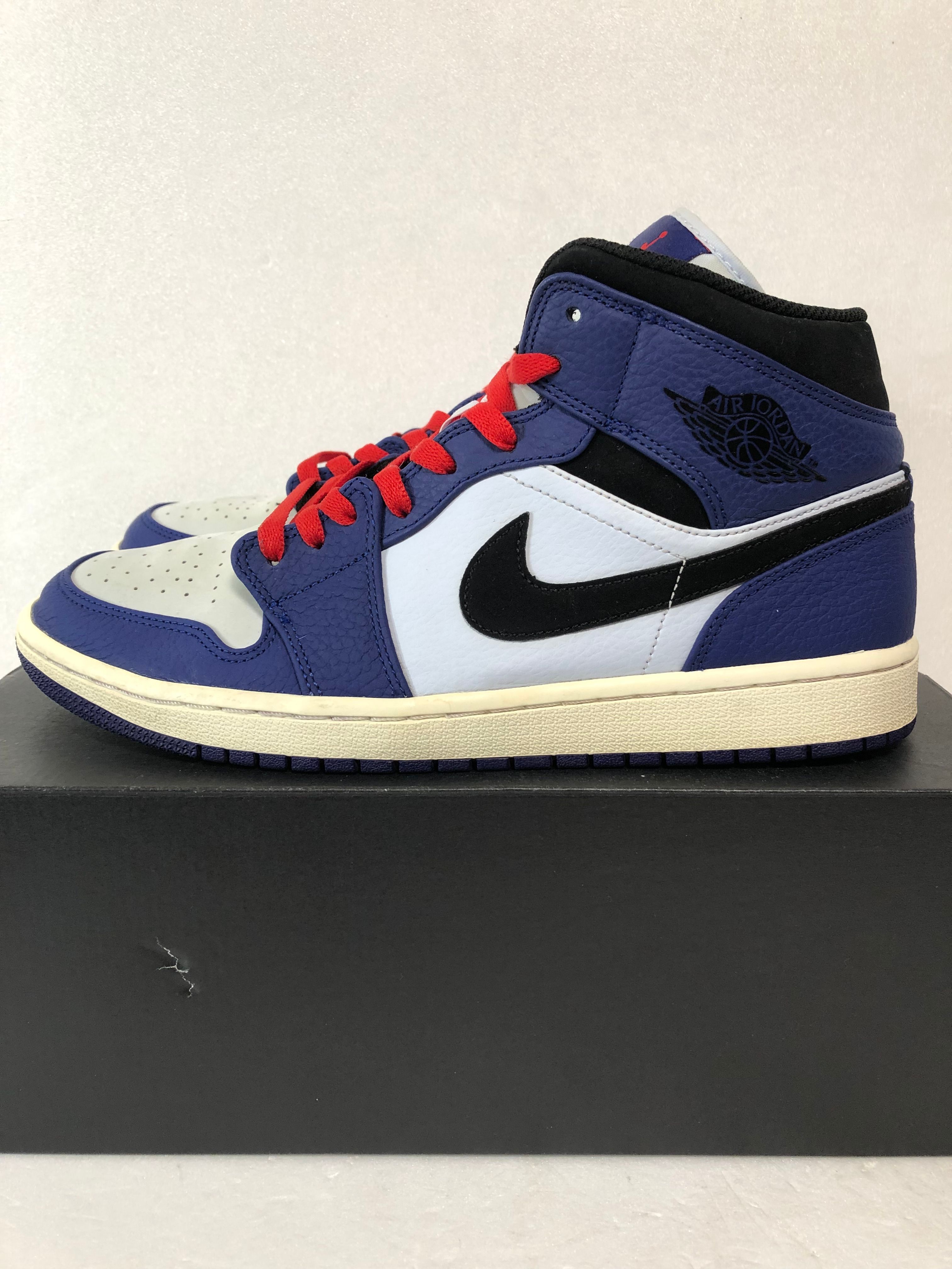 Nike Air Jordan 1 Mid "Deep Royal Blue"