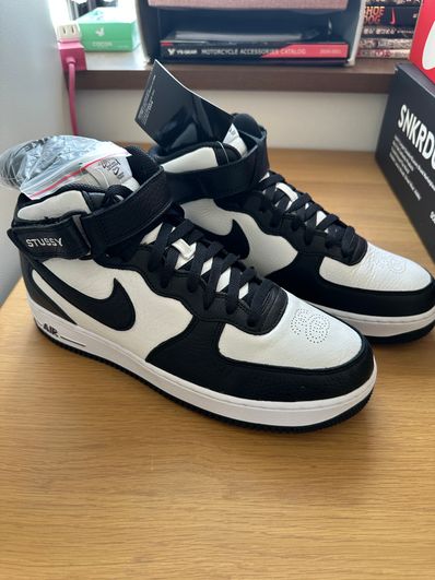 Stussy × Nike Air Force 1 Mid "Black and Light Bone"