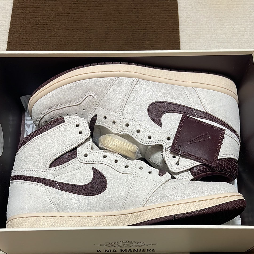 A Ma Maniere × Nike Air Jordan 1 Retro High OG "Sail and Burgundy"