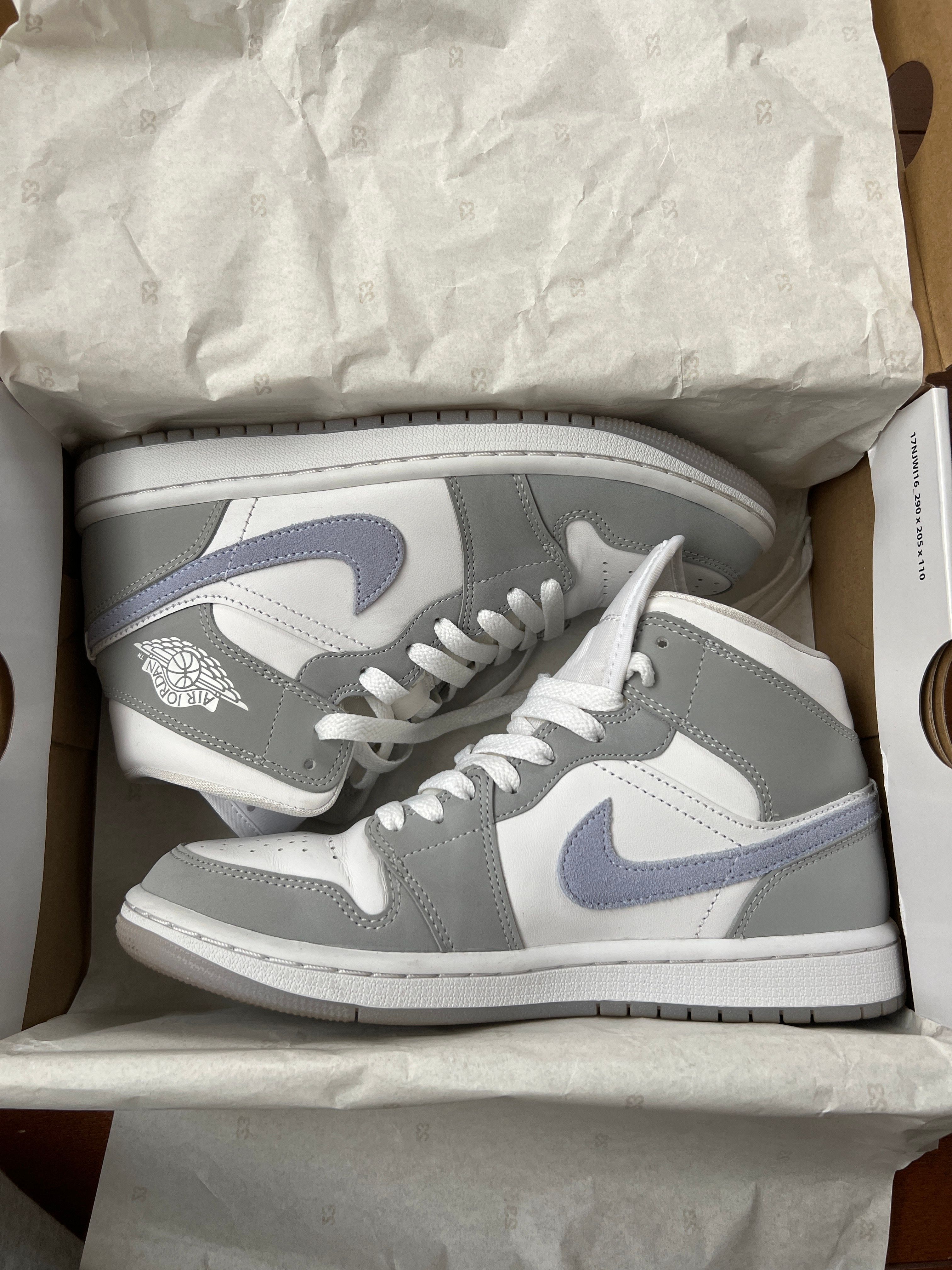 Nike Women's Air Jordan 1 Mid "Wolf Grey"