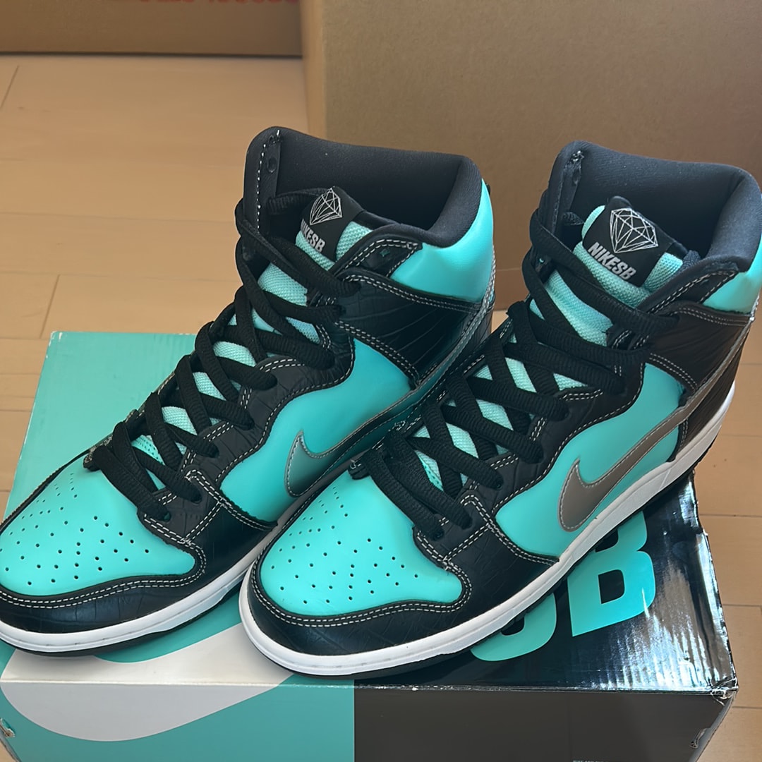 ダイヤモンド サプライ × ナイキ SB ダンク ハイ ティファニー