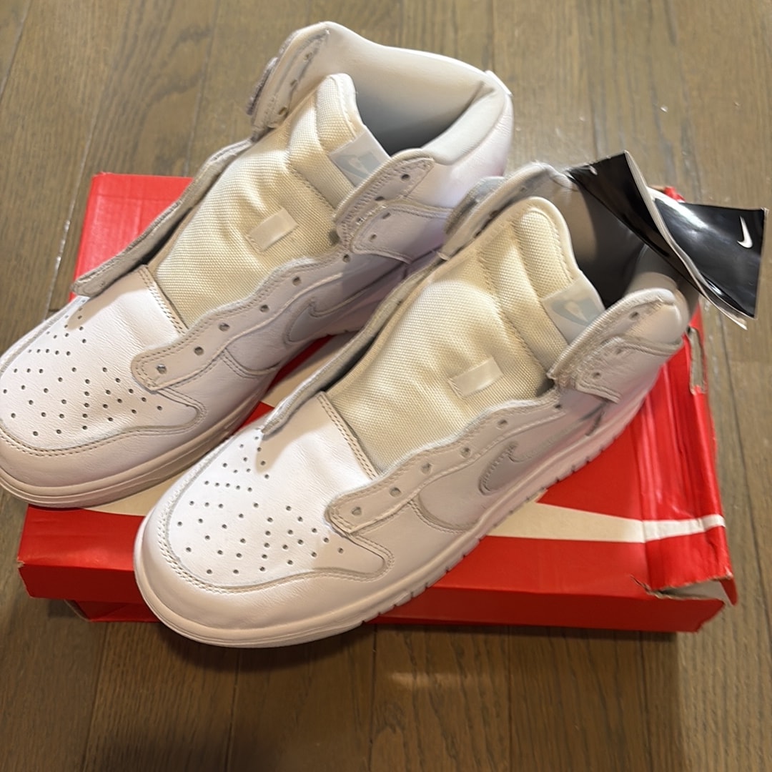 Nike Dunk High "Pure Platinum"