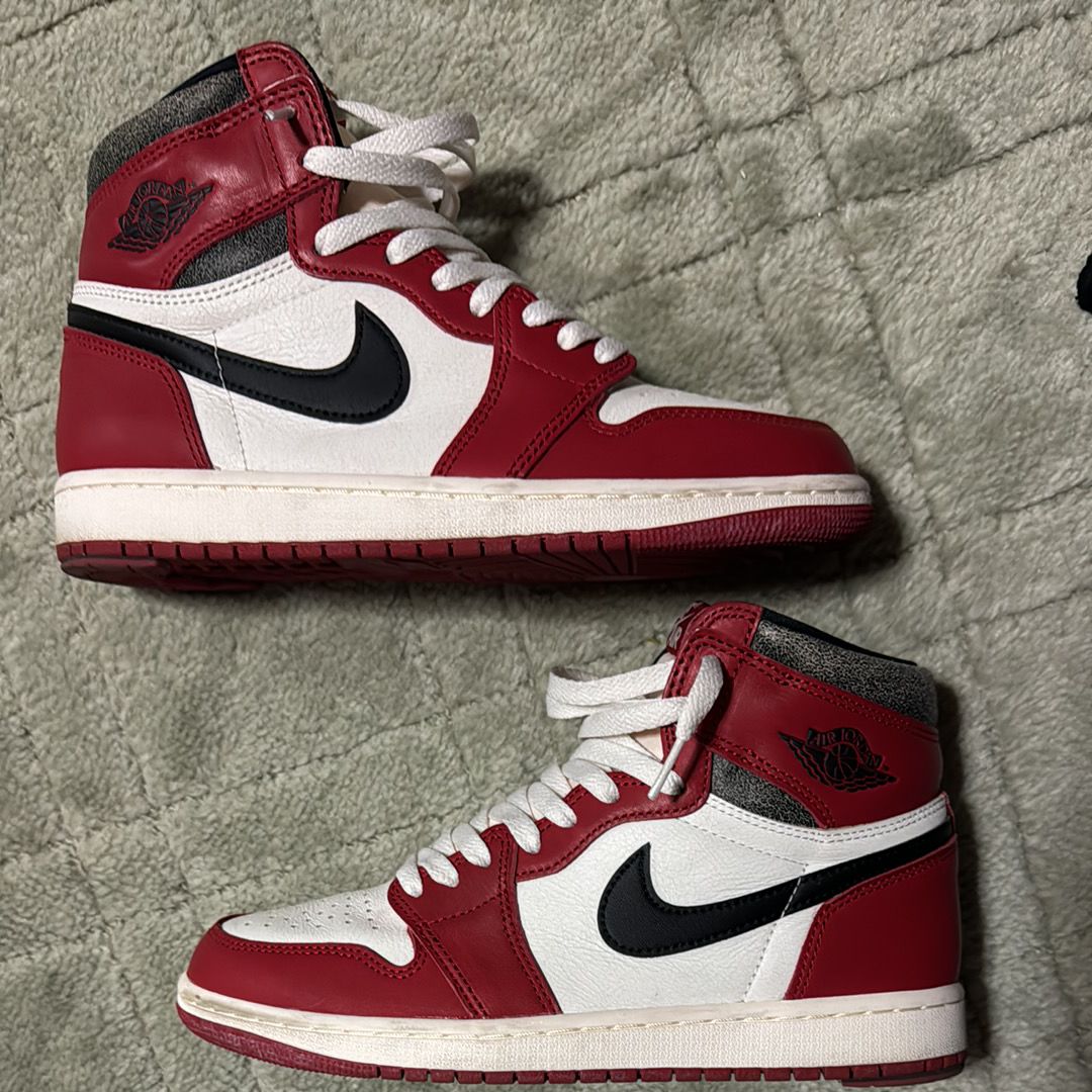 Nike Air Jordan 1 High OG "Lost & Found/Chicago"