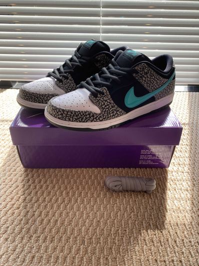 Nike SB Dunk Low "Elephant/Safari"