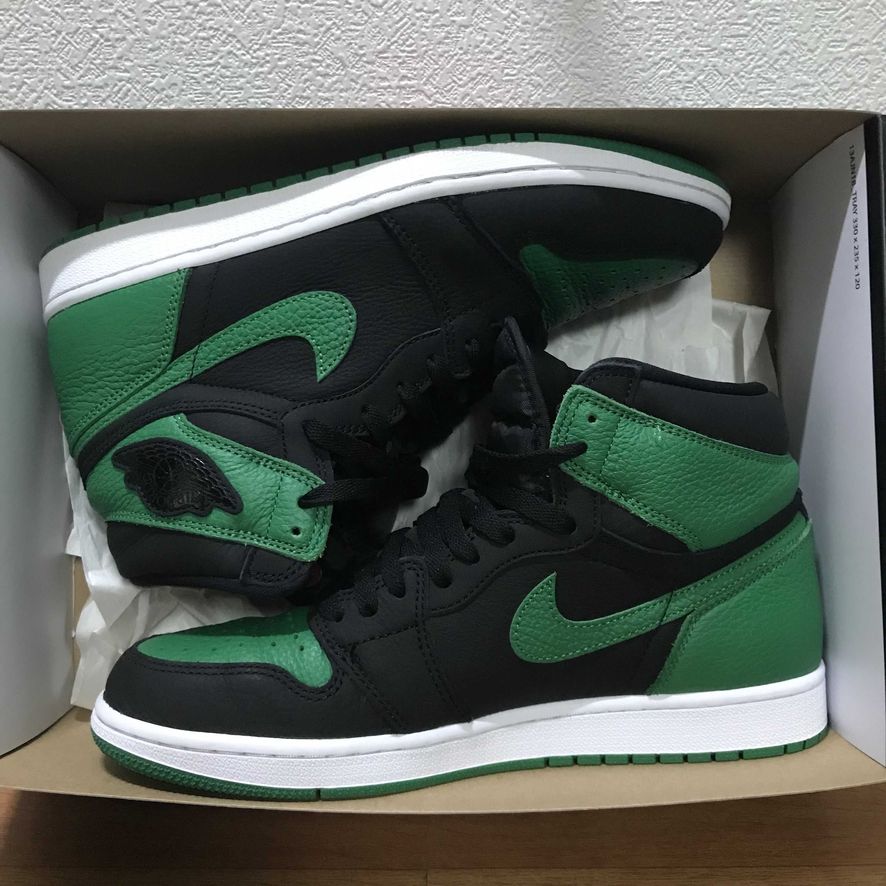 Nike Air Jordan 1 Retro High OG "Black/Pine Green" (2020)      