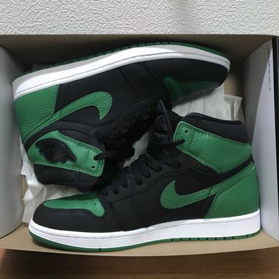 Nike Air Jordan 1 Retro High OG "Black/Pine Green" (2020)