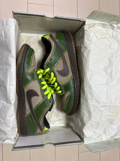 Nike SB Dunk Low "Jedi"
