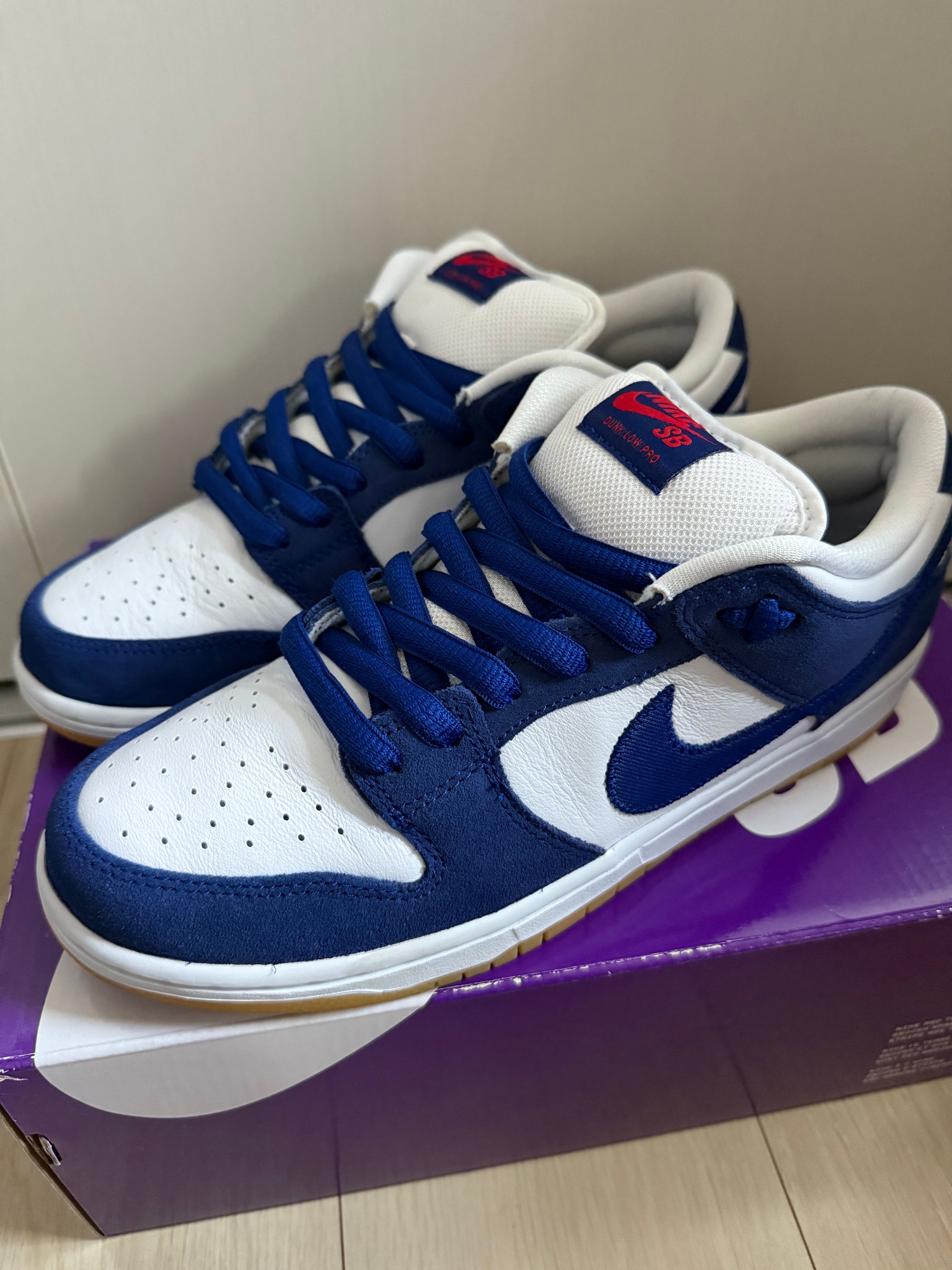 Nike SB Dunk Low "Los Angeles Dodgers/Deep Royal Blue"