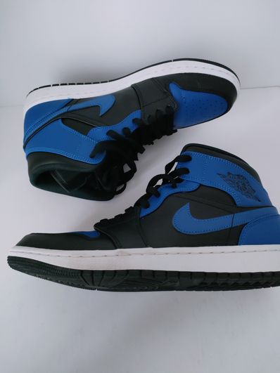 Nike Air Jordan 1 Mid "Hyper Royal"