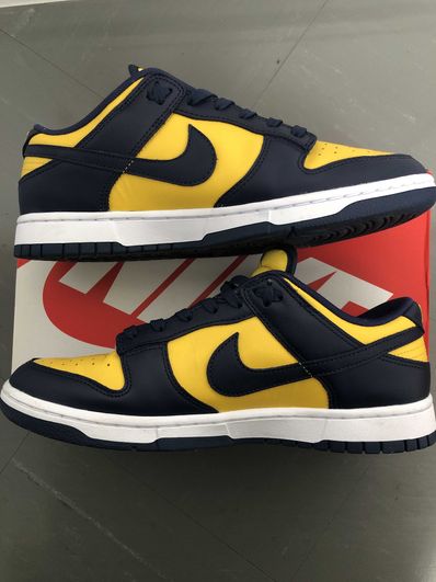 Nike Dunk Low "Michigan"