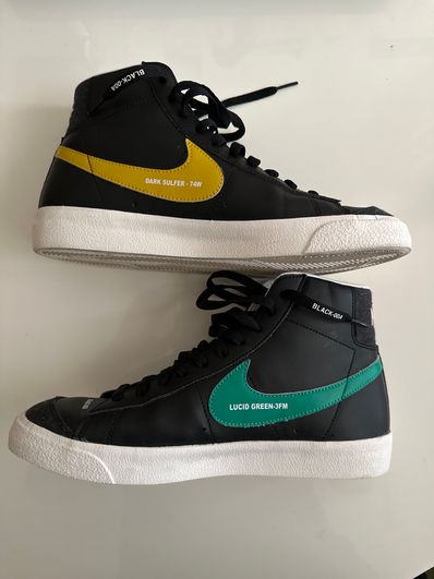 NIKE Women's BLAZER MID '77 "BLACK"