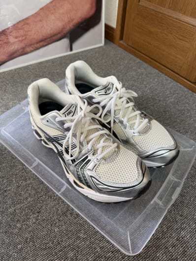 KITH × Asics Vintage Tech Gel-Kayano 14 "Cream/Scarab" (1203A566-100)