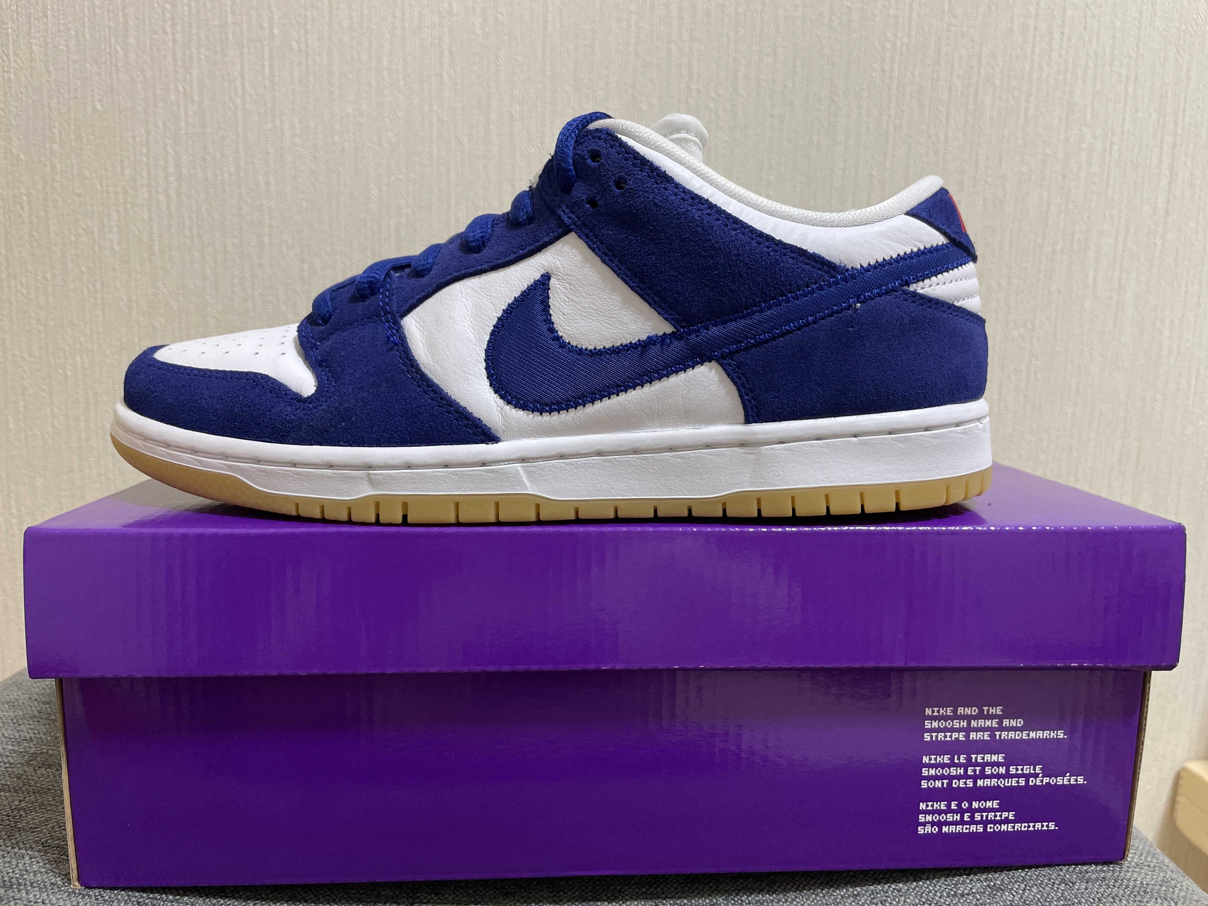 Nike SB Dunk Low "Los Angeles Dodgers/Deep Royal Blue"