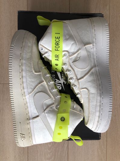 Nike Air Force 1 High "Magic Stick VIP"