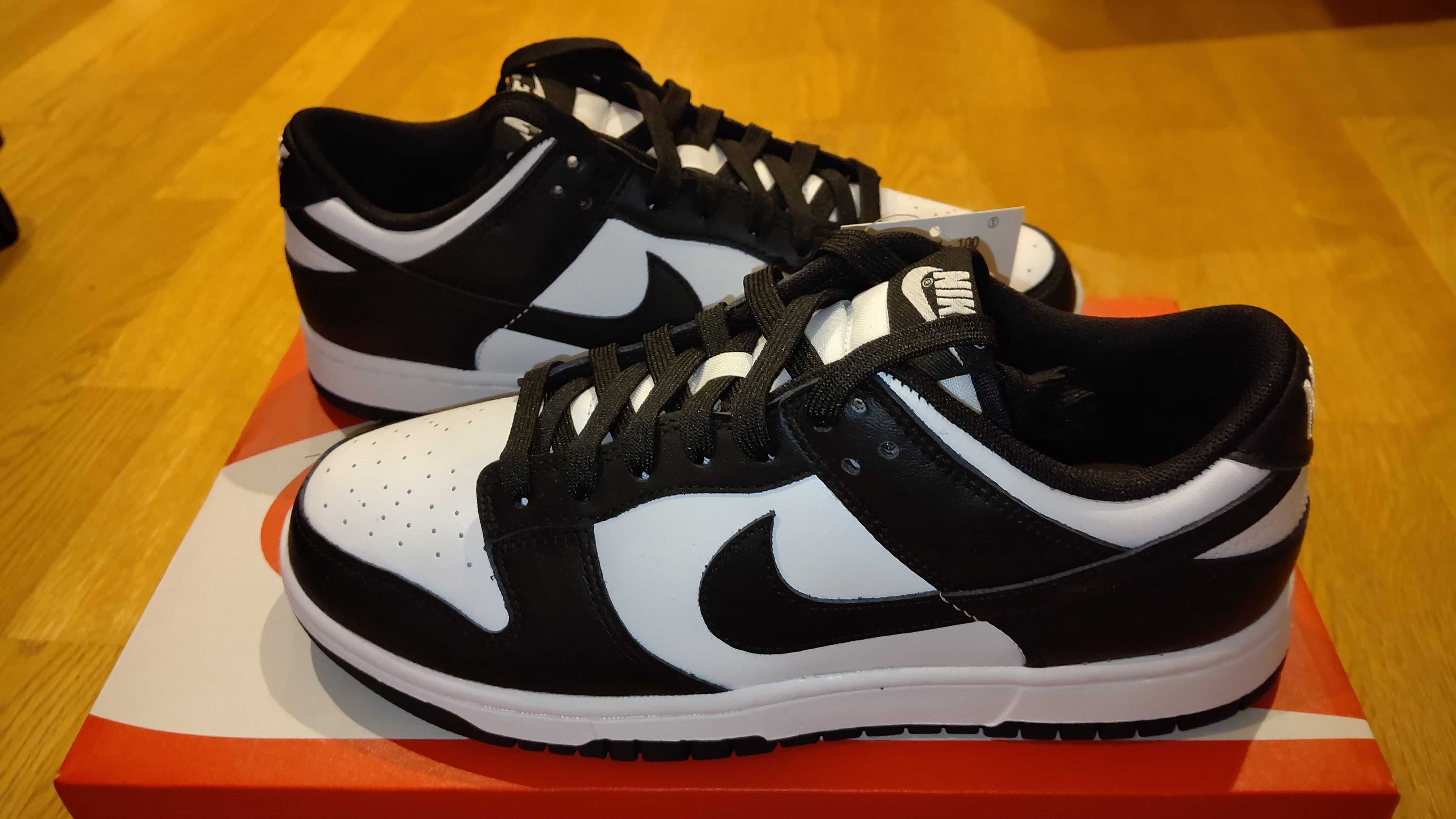 Nike Dunk Low Retro "Panda/White/Black"