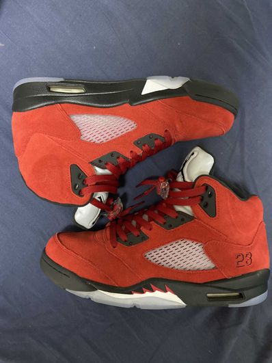 Nike Air Jordan 5 "Toro Bravo"