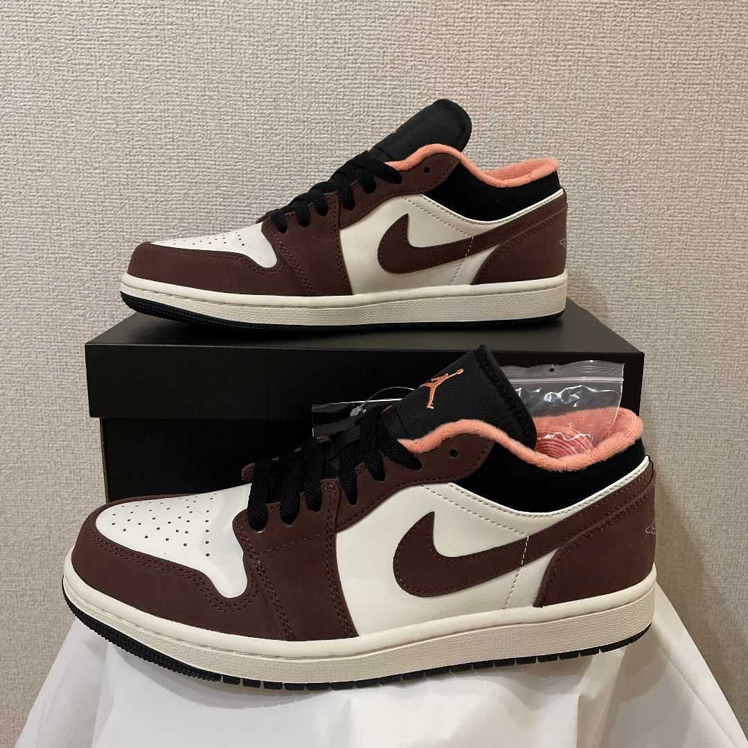Nike Air Jordan 1 Low SE "Light Chocolate" / "Mocha Brown"