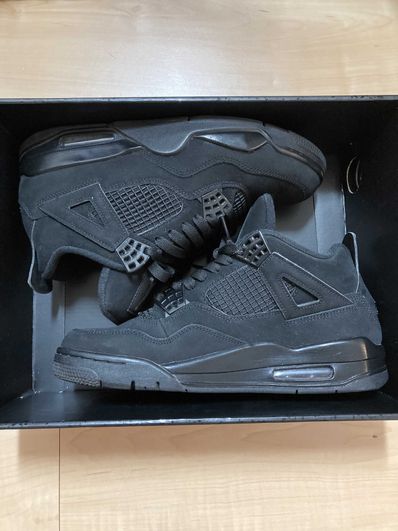 Nike Air Jordan 4 "Black Cat"