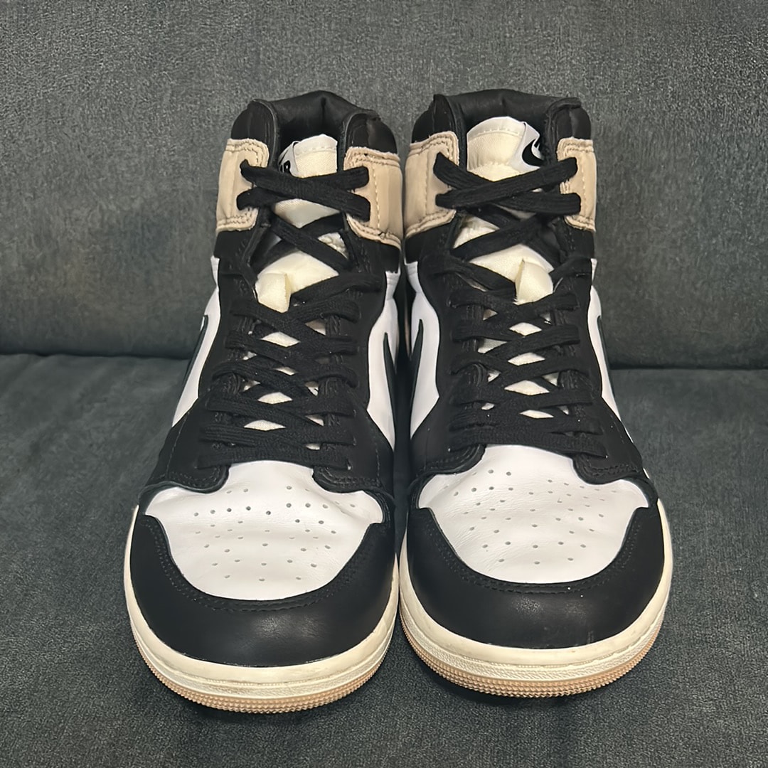Nike Women's Air Jordan 1 Retro High OG "Latte"