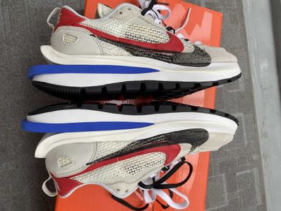 sacai × Nike Vapor Waffle "Royal Fuchsia"