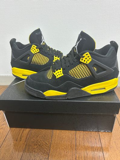 Nike Air Jordan 4 Retro "Thunder"(2023)