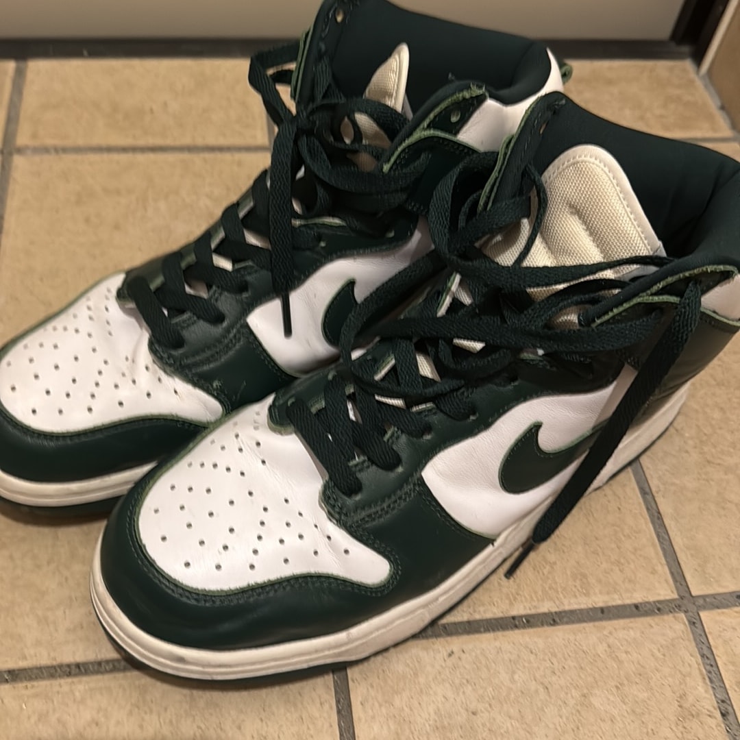 Nike Dunk High "Spartan Green"