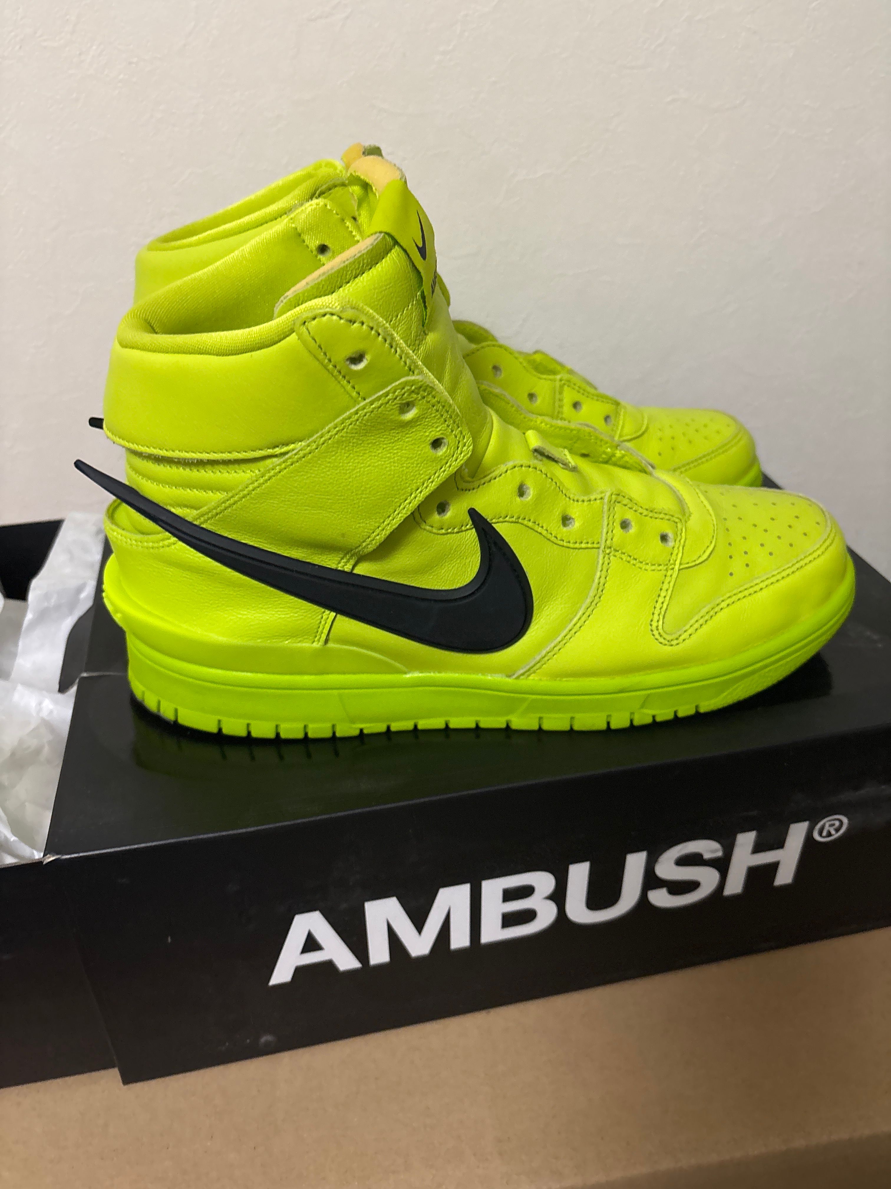 AMBUSH × NIKE DUNK HIGH "FLASH LIME"