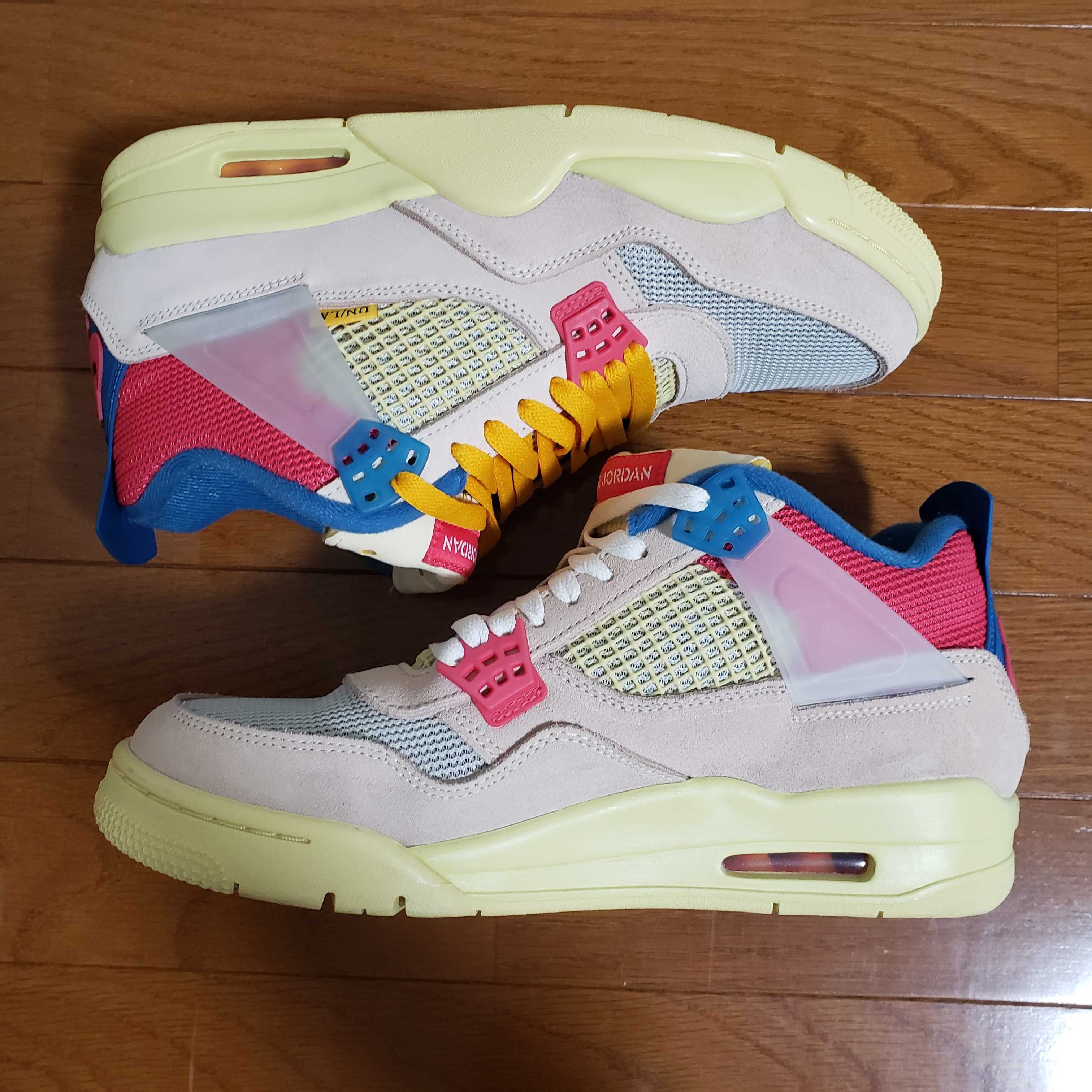UNION × Nike Air Jordan 4 SP "Guava Ice/Light Fusion Red"