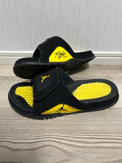 Nike Jordan Hydro 4 Retro "Thunder"