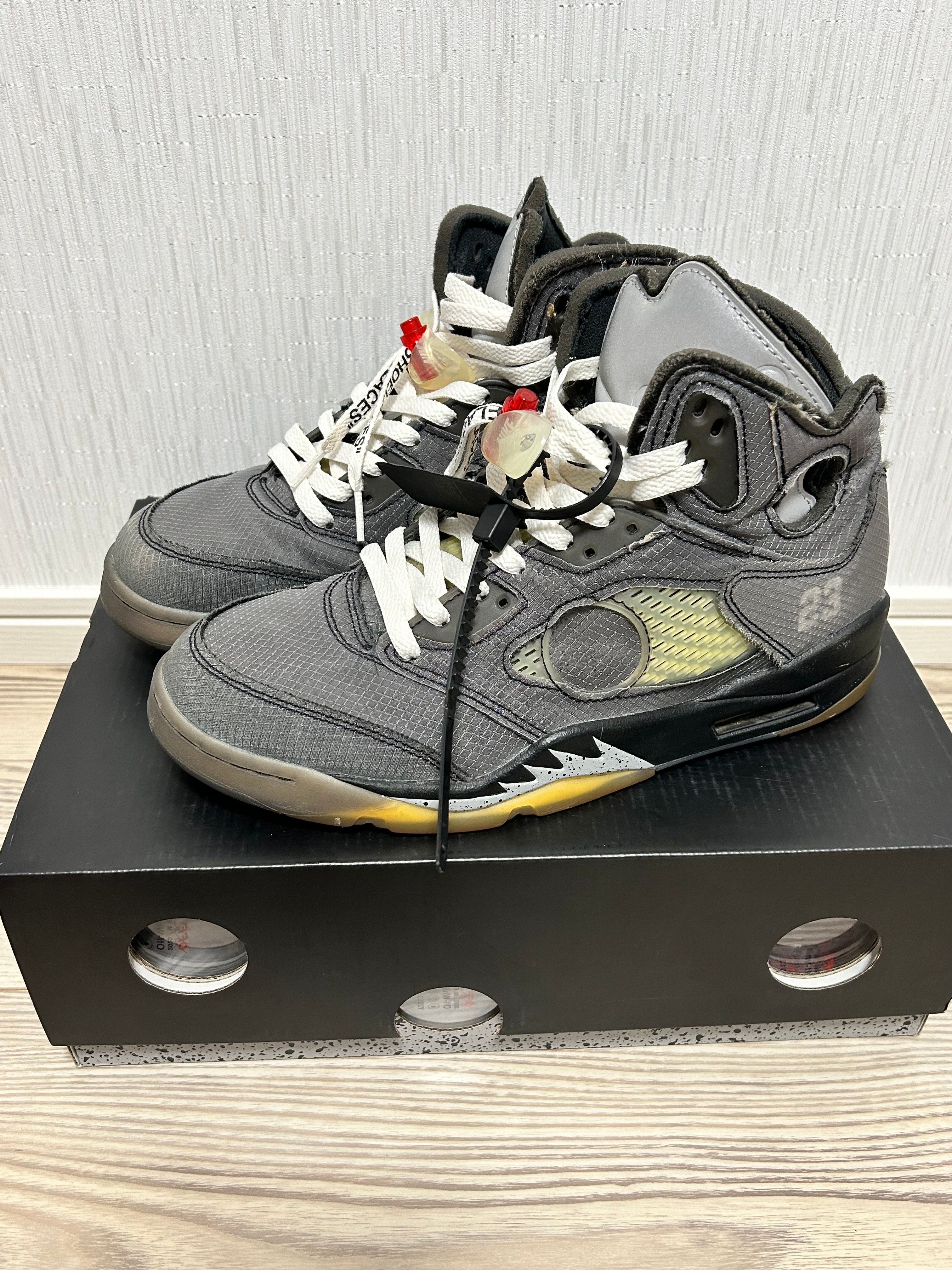 Off-White × Nike Air Jordan 5 "Black/Muslin/Fire Red"