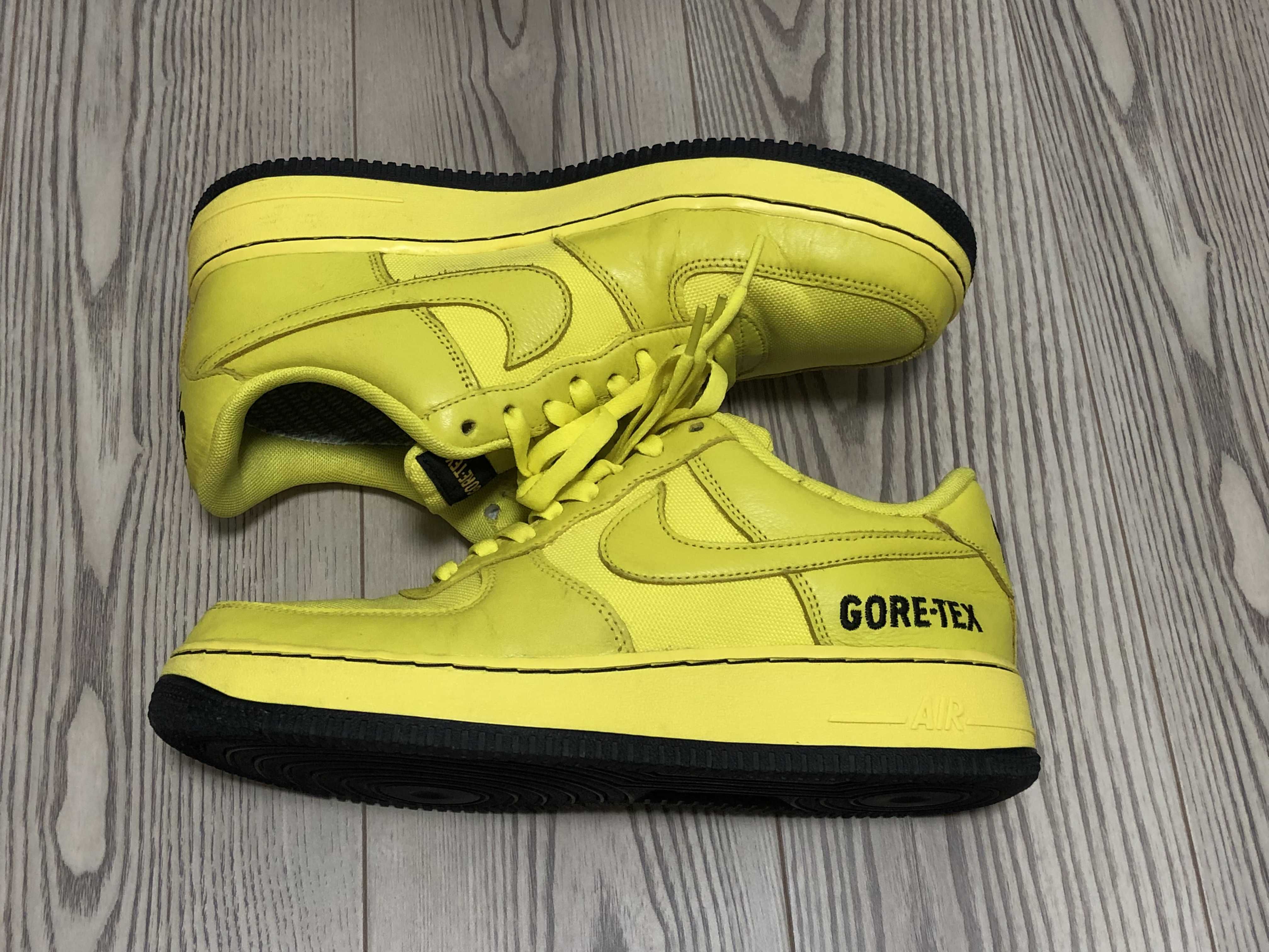 Nike Air Force 1 Low Gore-Tex "Dynamic Yellow"