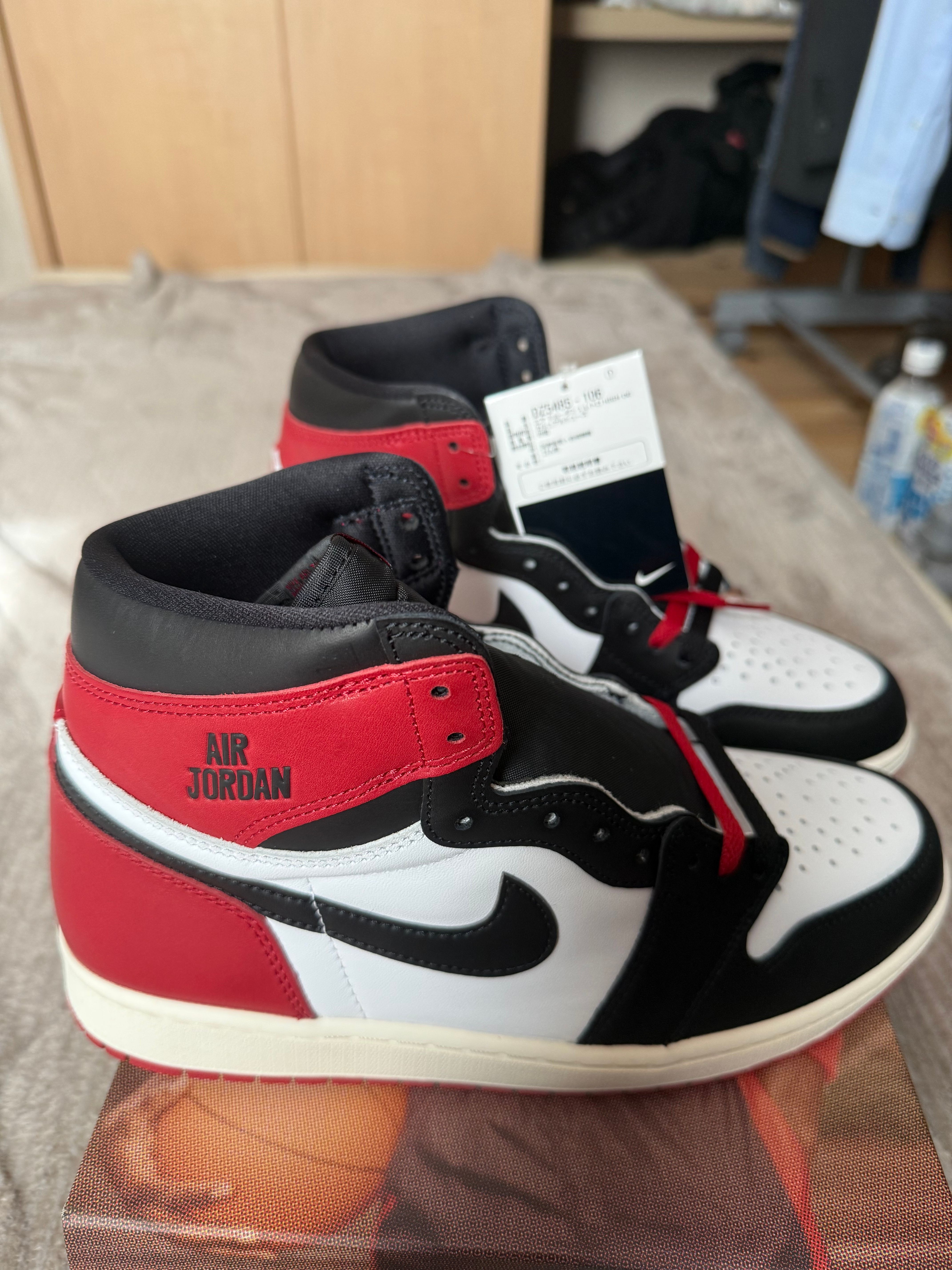 Nike Air Jordan 1 Retro High OG "Black Toe Reimagined"