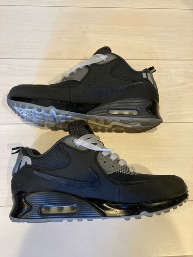 UNDEFEATED × Nike Air Max 90 "Black/Rush Pink"