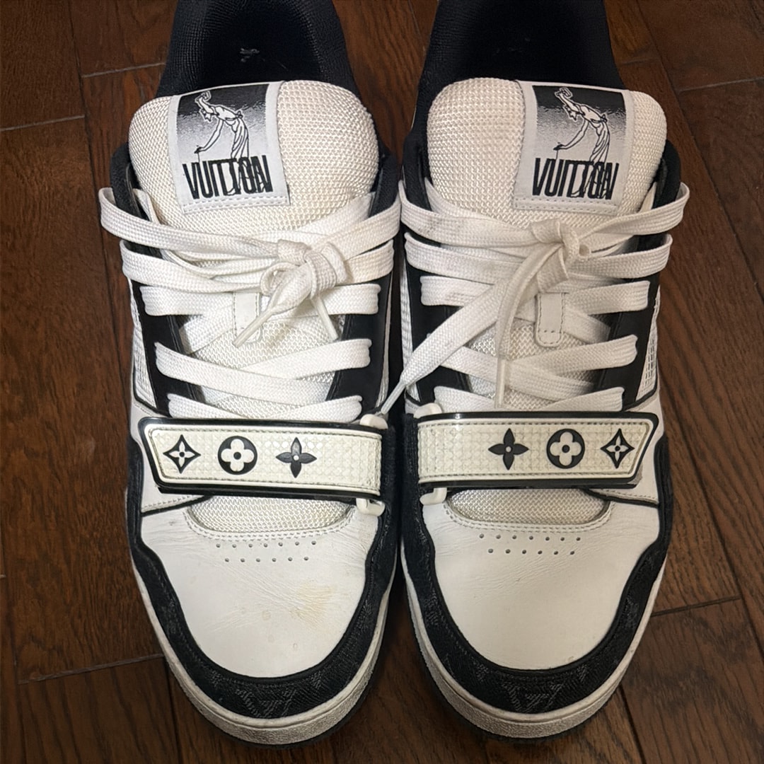 ルイヴィトン トレイナー ライン スニーカー "ブラック"