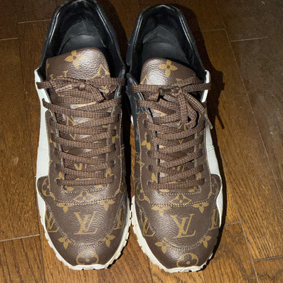 Louis Vuitton Run Away Sneaker "Noir"