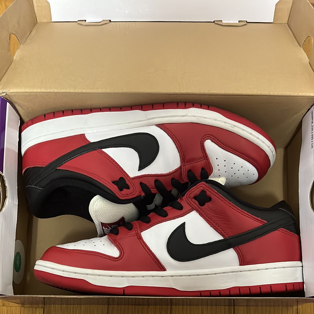 Nike SB Dunk Low Pro "J-Pack Chicago/Varsity Red and White"
