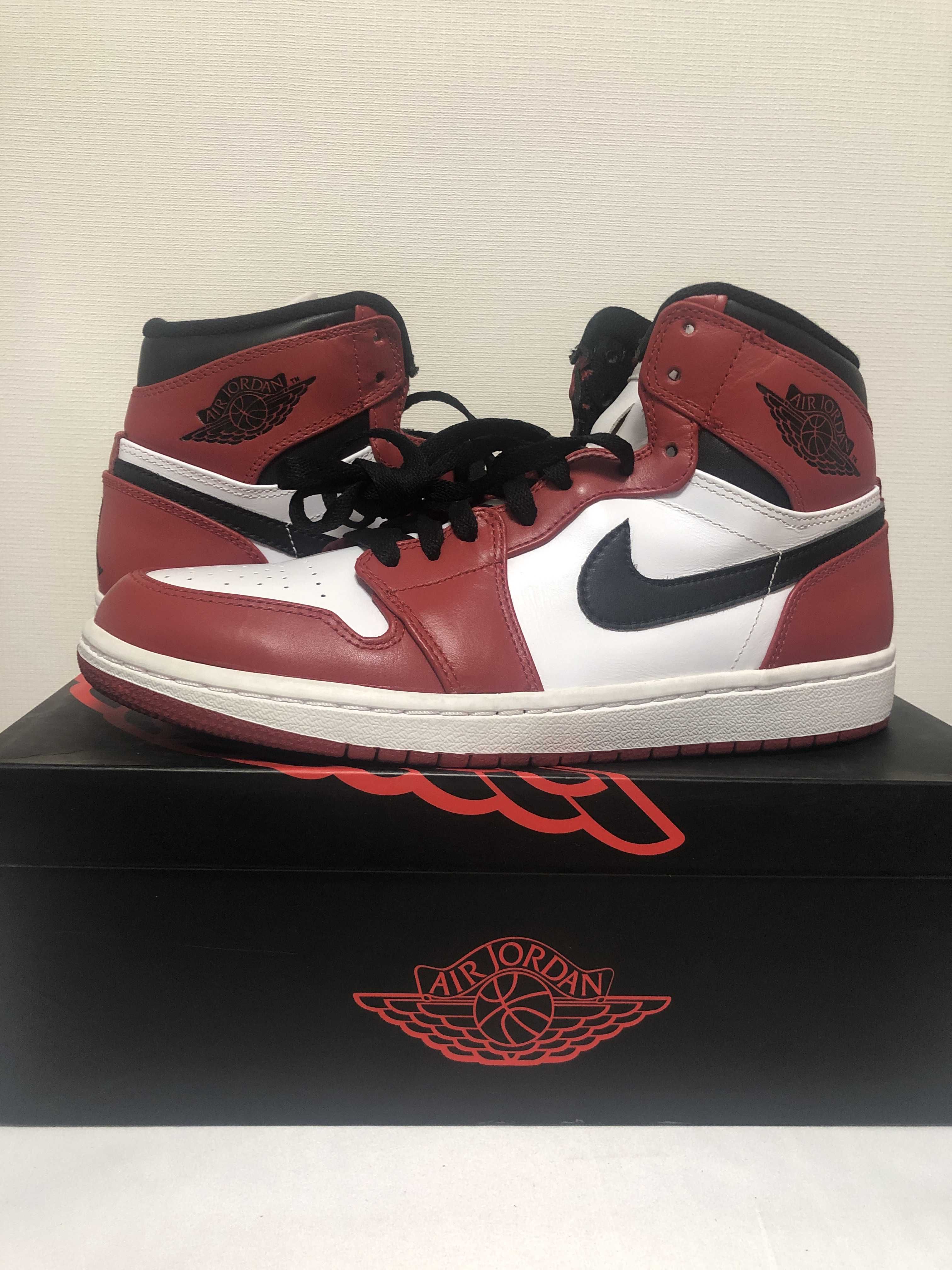 Nike Air Jordan 1 Retro High "Chicago" (2013)